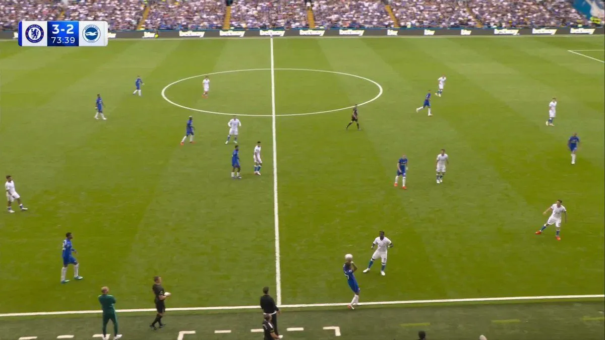 Cole Palmer cetak gol solo run spektakuler saat Chelsea bungkam Brighton 4-2 di Premier League