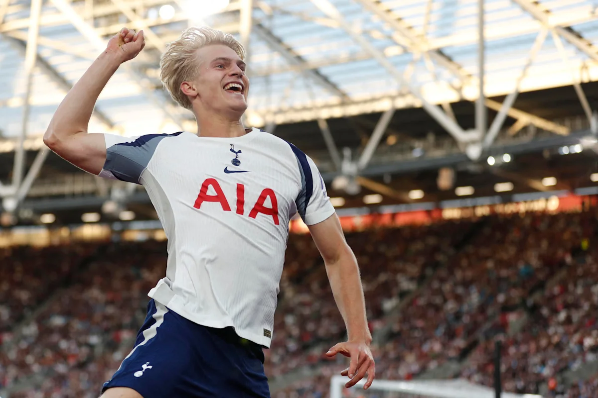 James Maddison lewati masa sulit cedera ACL di Tottenham Hotspur bersama keluarga